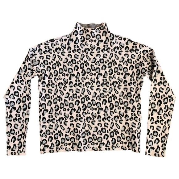 Pink Leopard print turtleneck sweaters women's size S - Picture 1 of 5